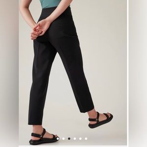 Athleta New With Tags Endless Pant Black size 8